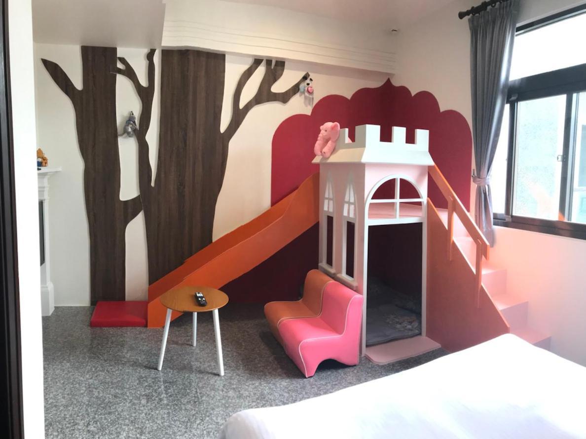 Township Small Building B&B Дуншань Екстер'єр фото